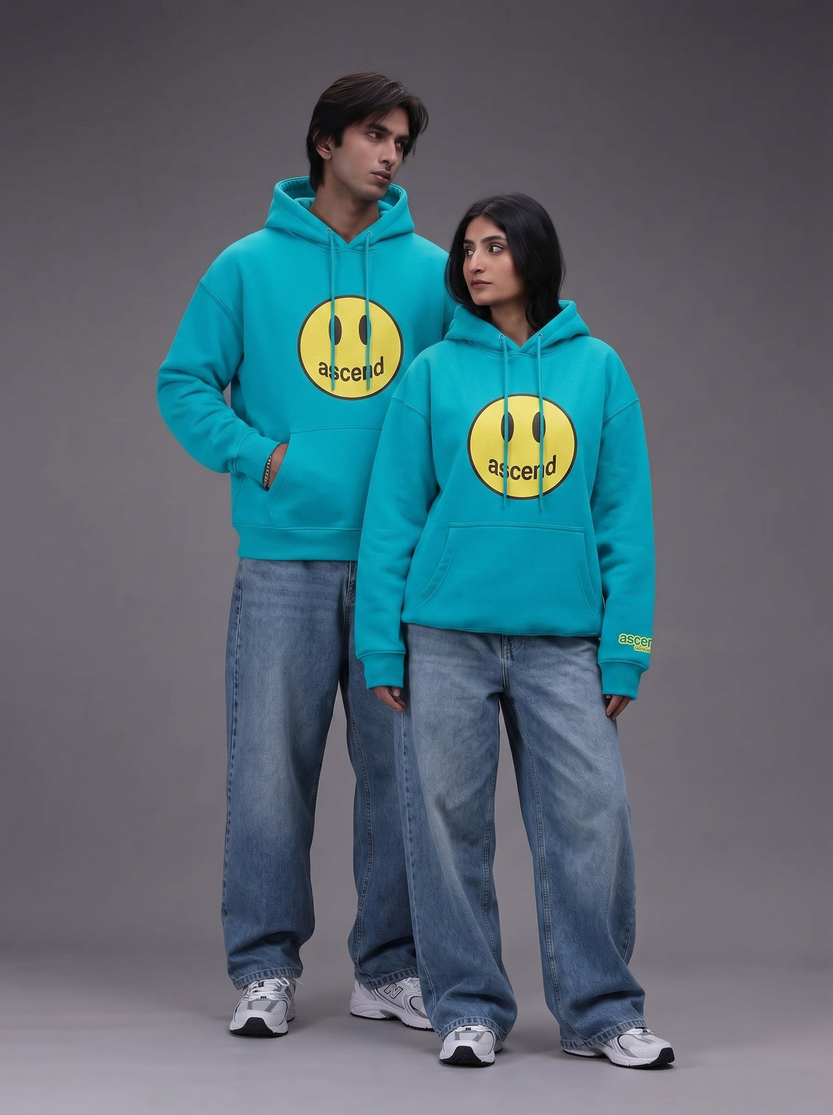 Smiley Oversized Hoodie – Cyan