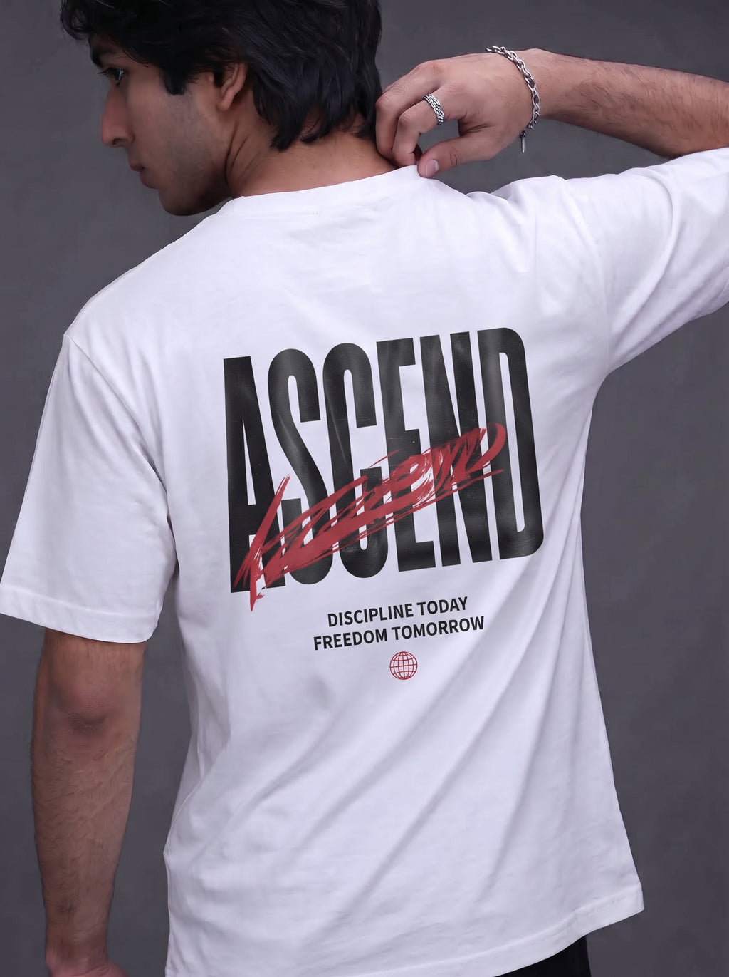 Ascend Oversized Graphic T-Shirt – White