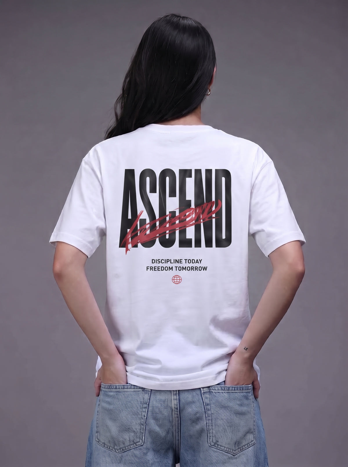 Ascend Oversized Graphic T-Shirt – White